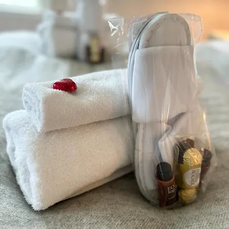 The Vicarage- Arkt Lofoten Vareid