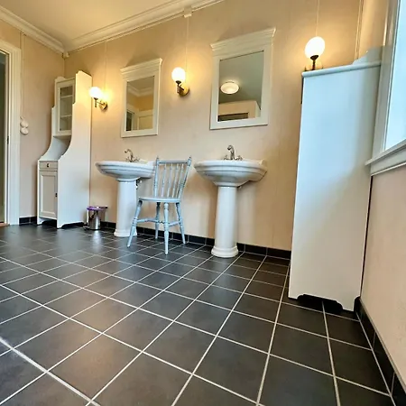 The Vicarage- Arkt Lofoten וילה