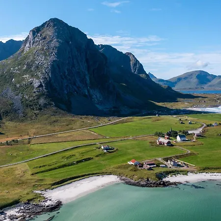 Willa The Vicarage- Arkt Lofoten