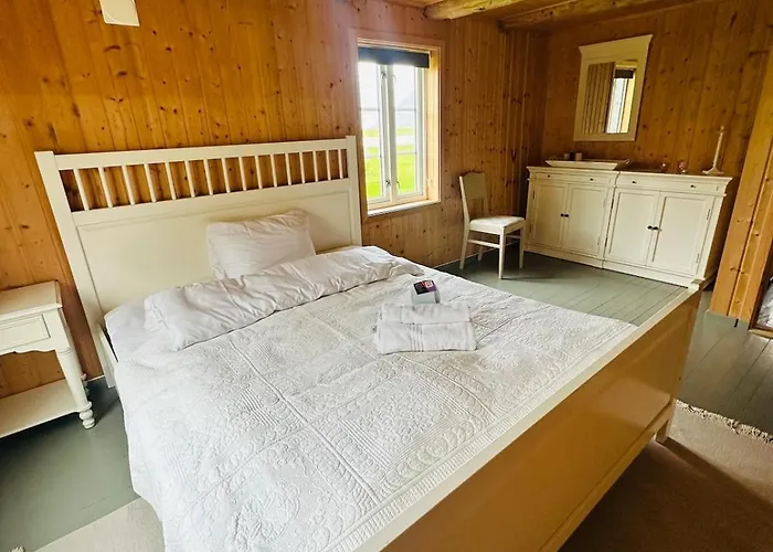 Villa The Vicarage- Arkt Lofoten