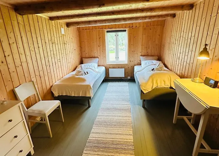 The Vicarage- Arkt Lofoten Villa